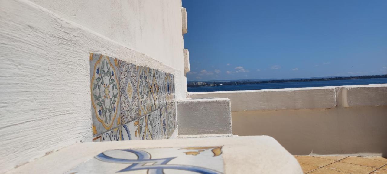 Il Palazzino Apartment ตารันโต ภายนอก รูปภาพ